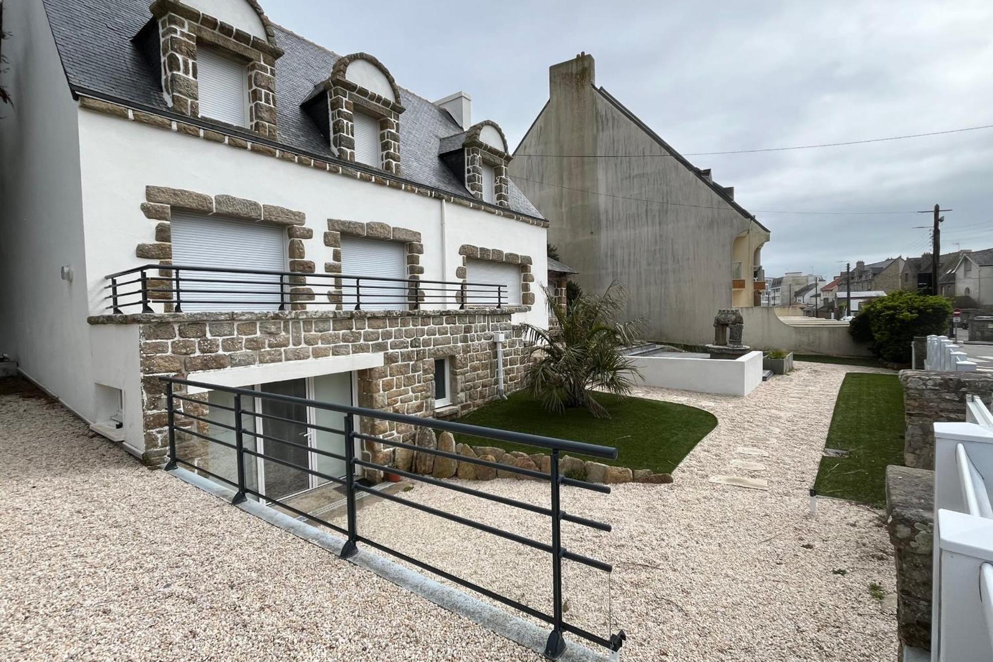 Grande Maison Vue Mer La Grande Plage A Pied Quiberon Exterior photo